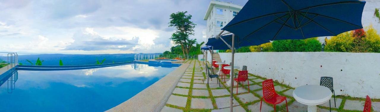 Bikyeong Hotel And Restaurant Tagaytay City Exterior photo
